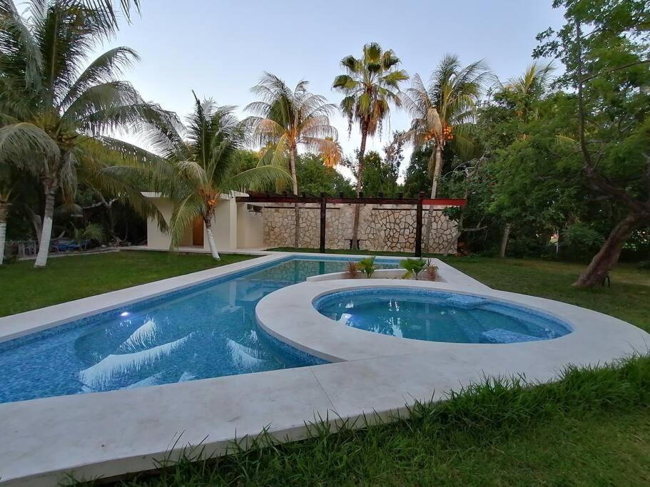 Marysol Beachfront Next To Nomads D2 Apartamento Isla Mujeres