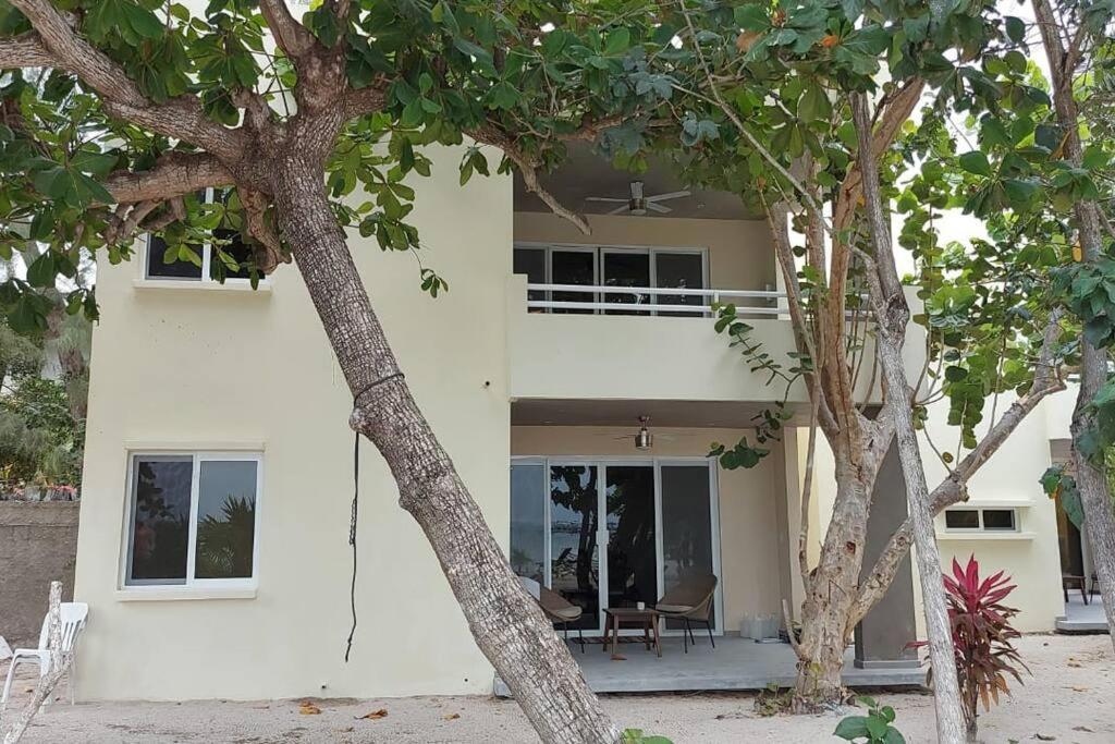 Apartamento Marysol Beachfront Next To Nomads D2 Isla Mujeres