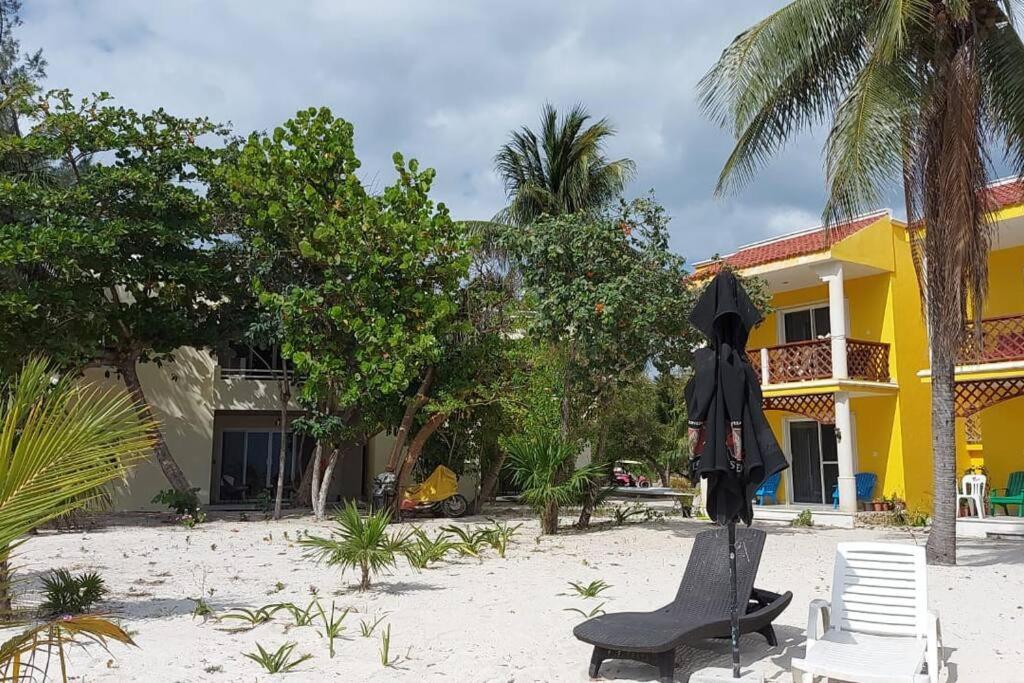 Marysol Beachfront Next To Nomads D2 Apartamento *